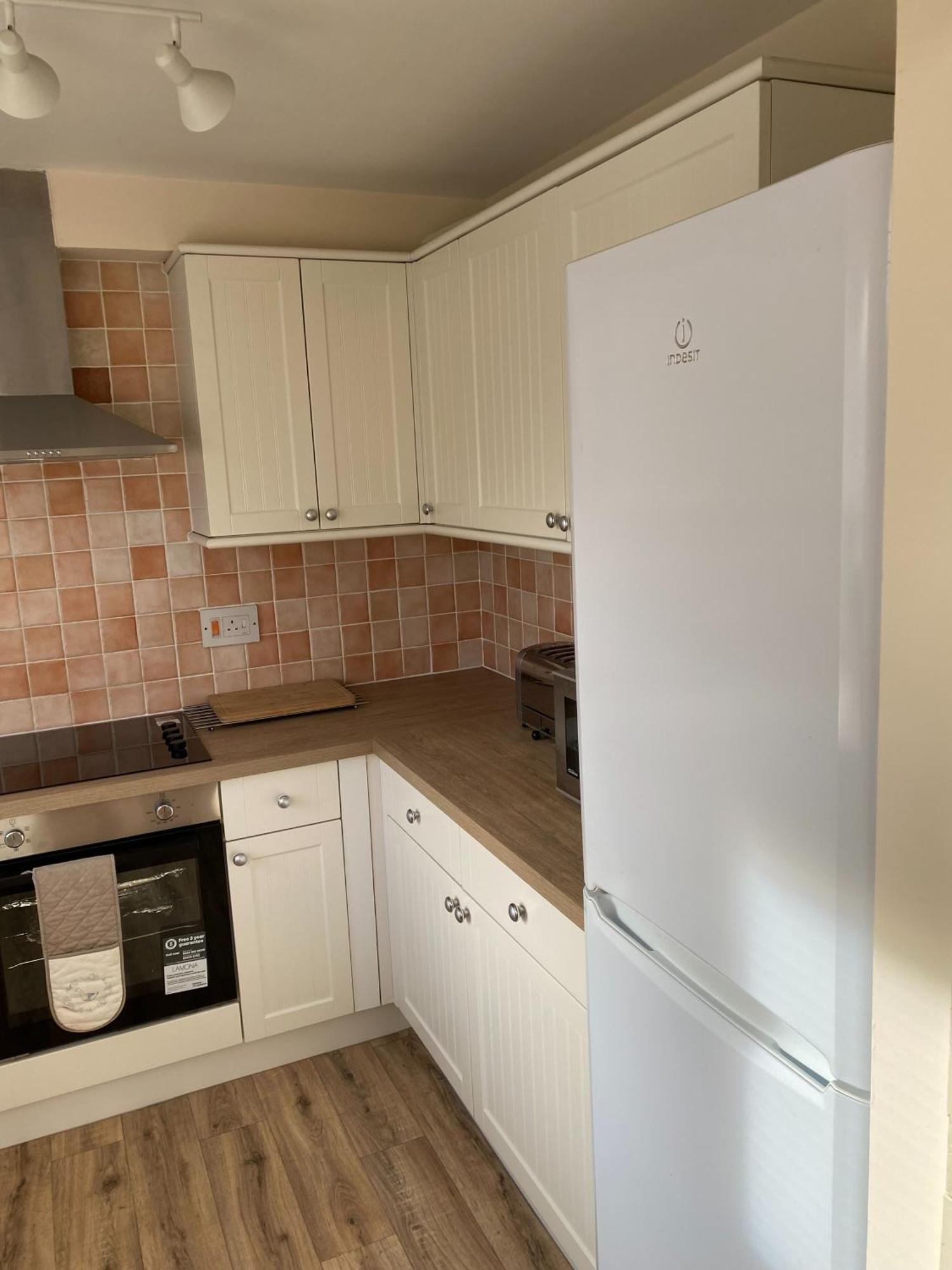 River Courtyard Apartment In The Heart Of Stneots 성니오츠 외부 사진