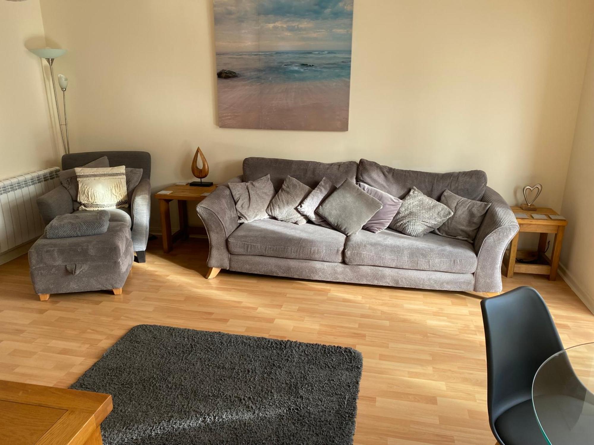River Courtyard Apartment In The Heart Of Stneots 성니오츠 외부 사진