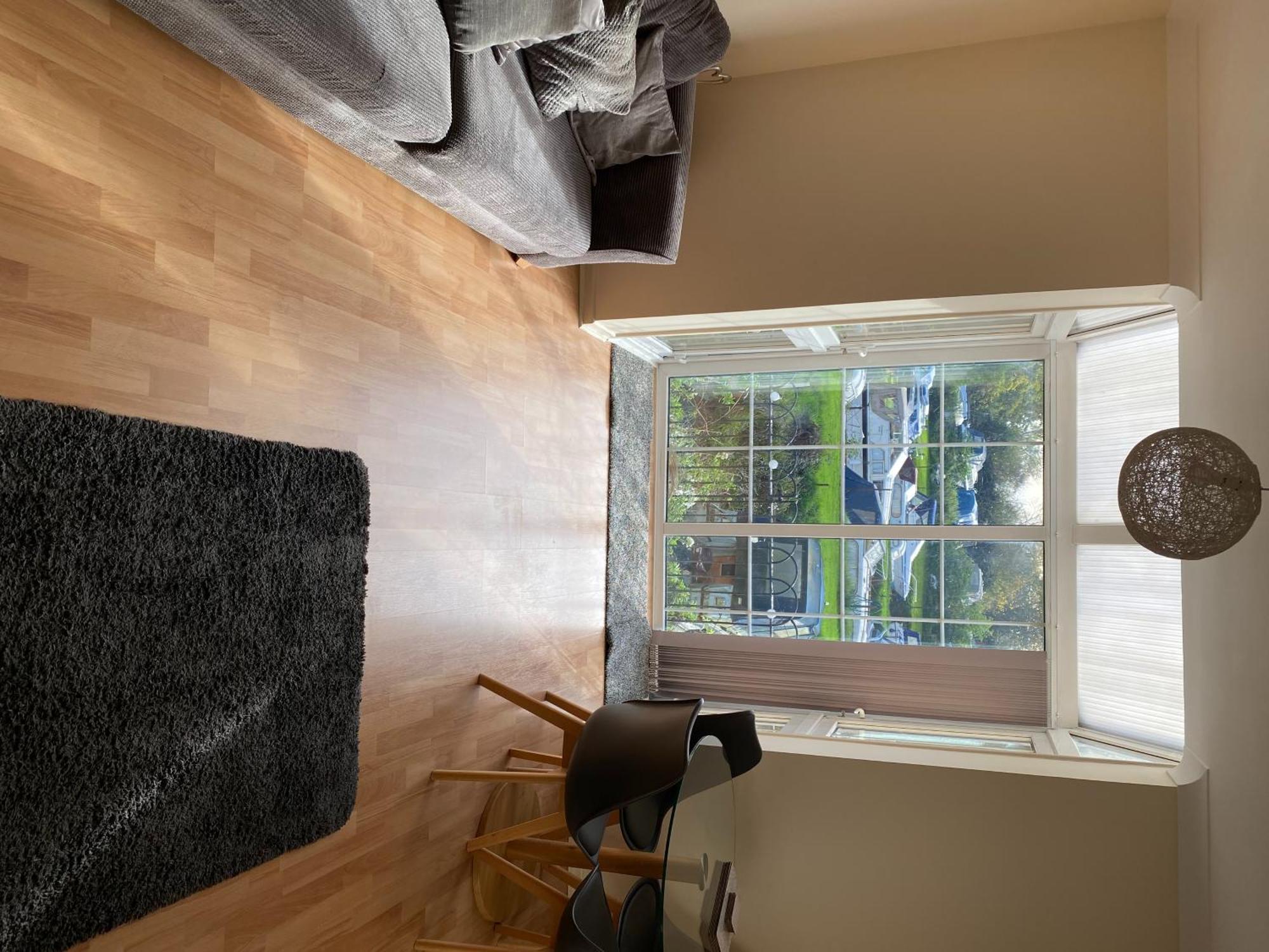 River Courtyard Apartment In The Heart Of Stneots 성니오츠 외부 사진