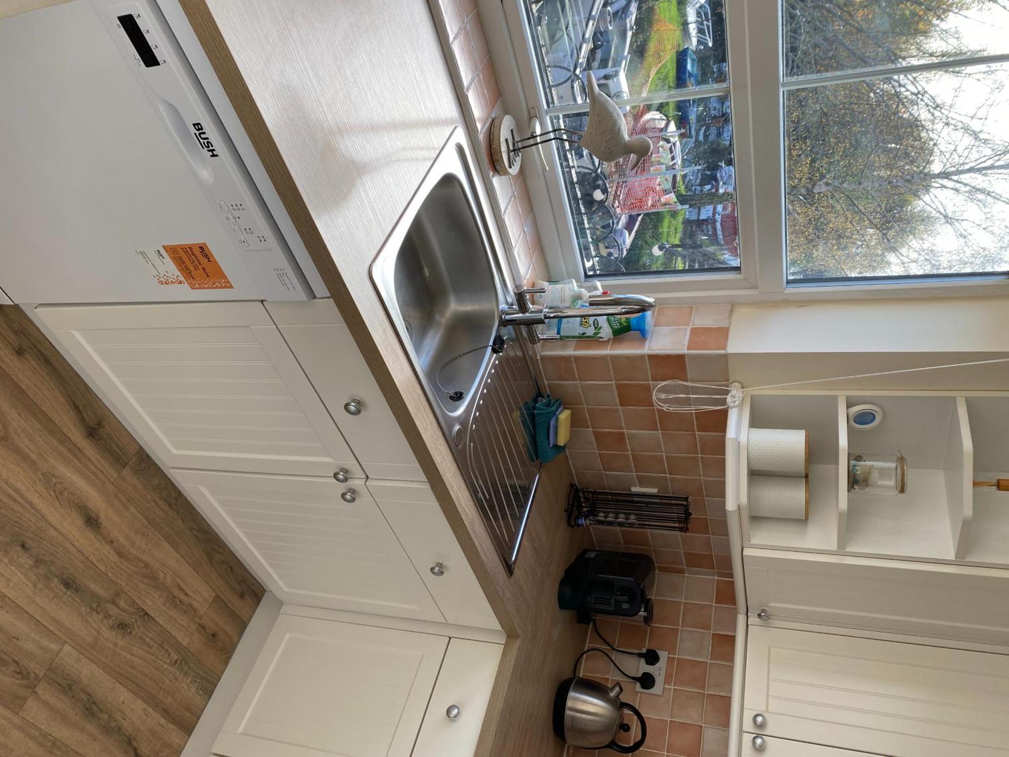 River Courtyard Apartment In The Heart Of Stneots 성니오츠 외부 사진